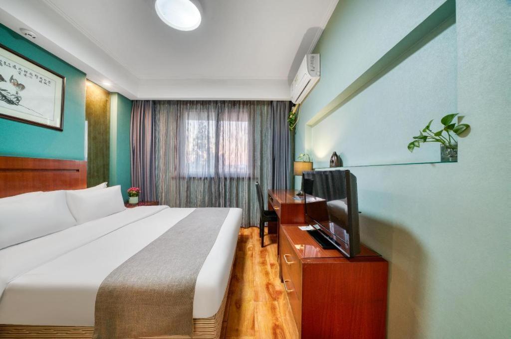 Bokai Westlake Hotel 3*